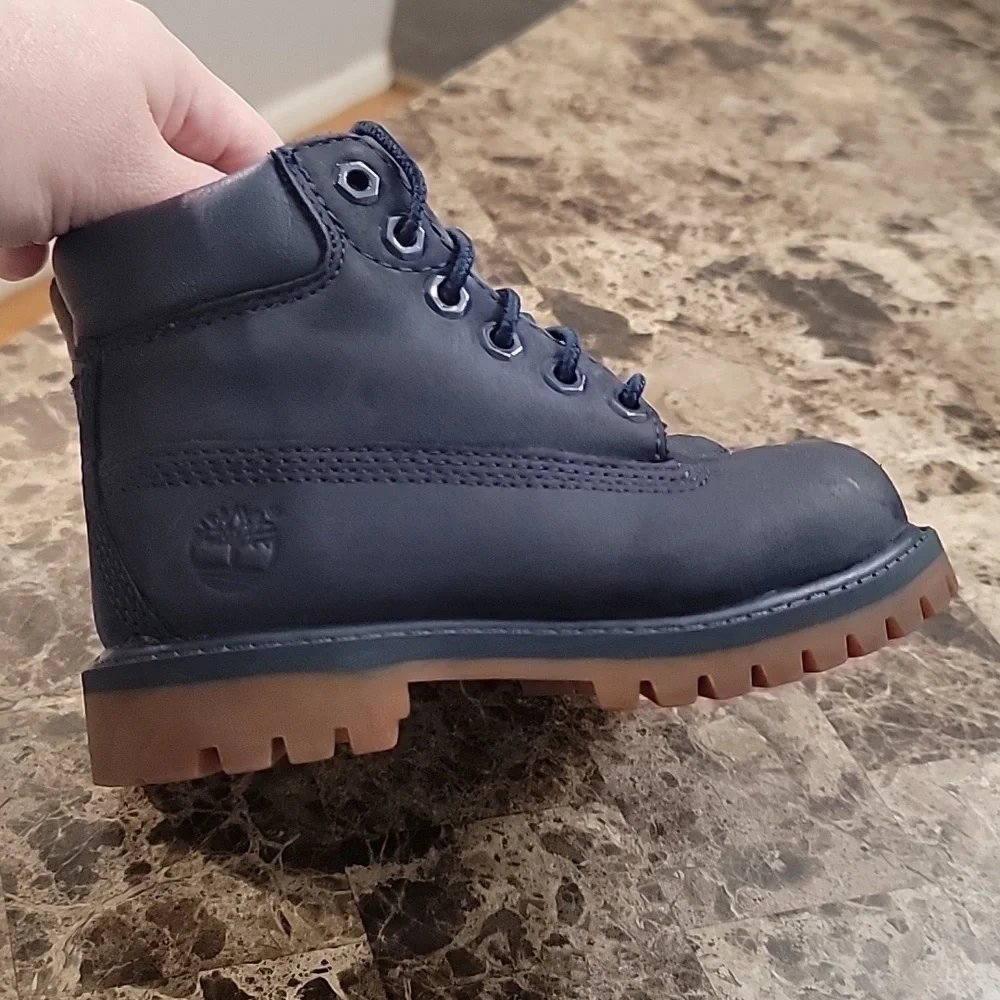 Timberland 6-Inch Lace-Up Waterproof Boot